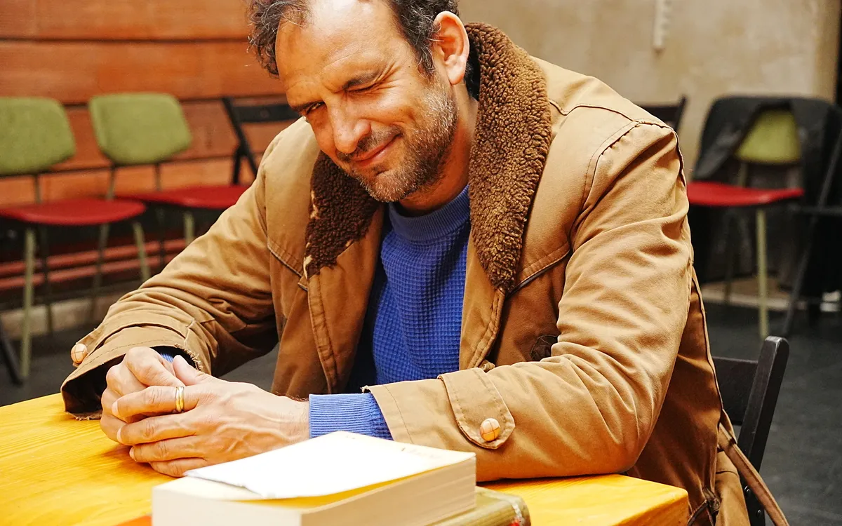 Reprenons, du métathéâtre au Théâtre Silvia Monfort