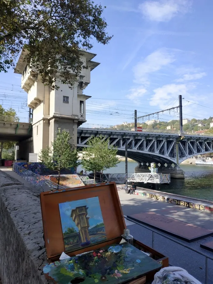 Visite de l'ancien poste d'aiguillage de Lyon-Perrache 1 par l'association Rails et histoire, bâtiment SNCF Réseau