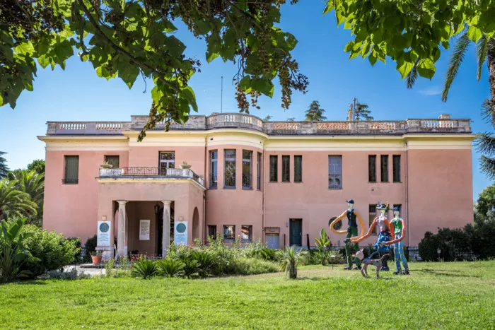 De villas en château, l’évolution du domaine Gastaud