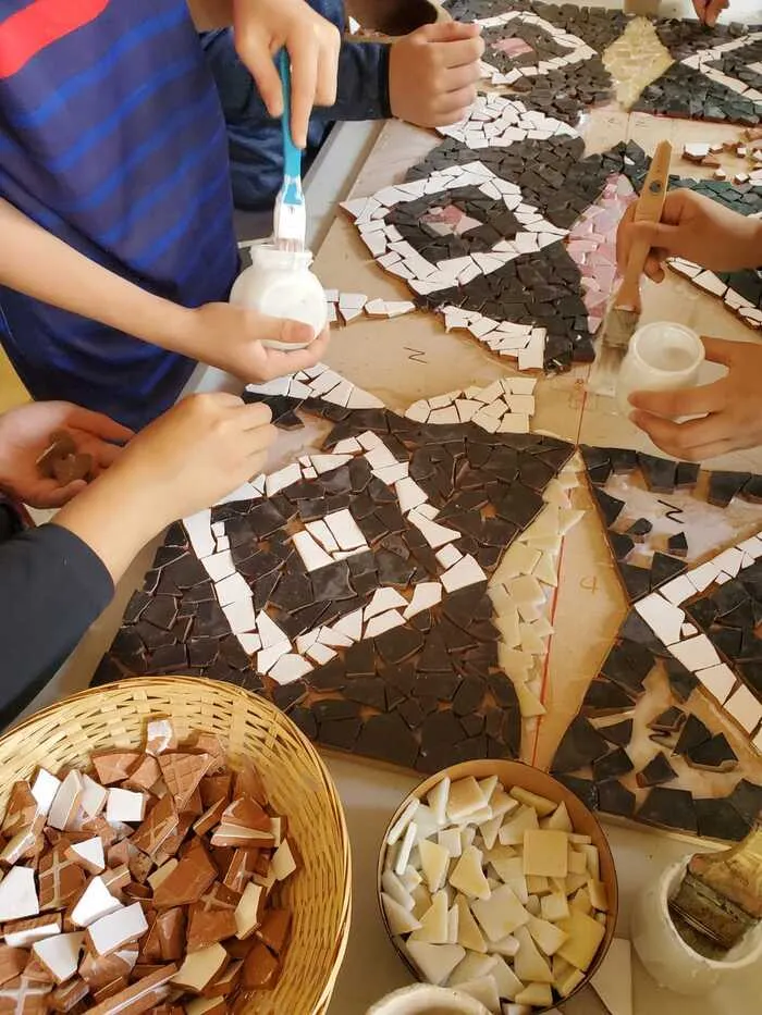 Lattara : initiation à la mosaïque antique