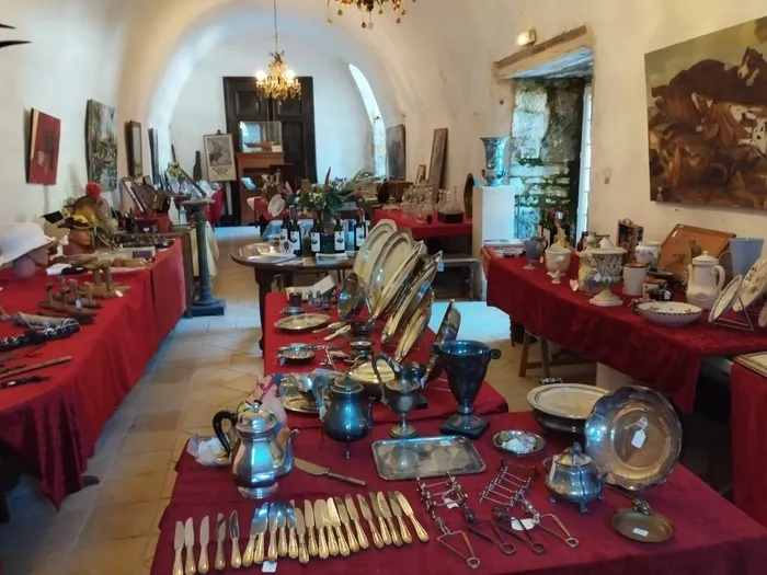 La brocante des châteaux : un rendez-vous entre art, histoire et patrimoine